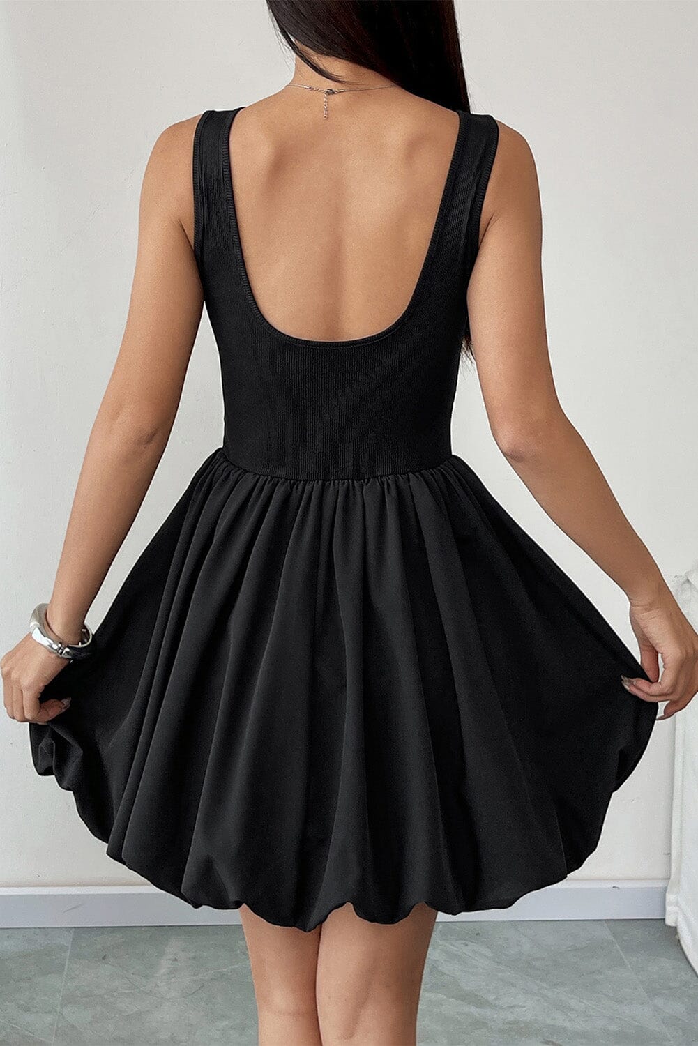 Black Sleeveless High Waist Balloon Mini dress