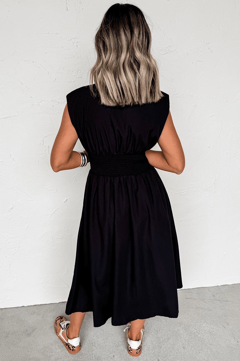 Black Sleeveless Zipped Front V Neck Shirred Waist Midi Dress